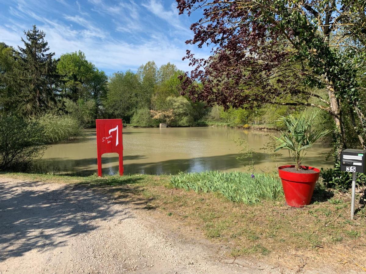 L'Etang Des 7 Le Controis-en-Sologne Exterior foto