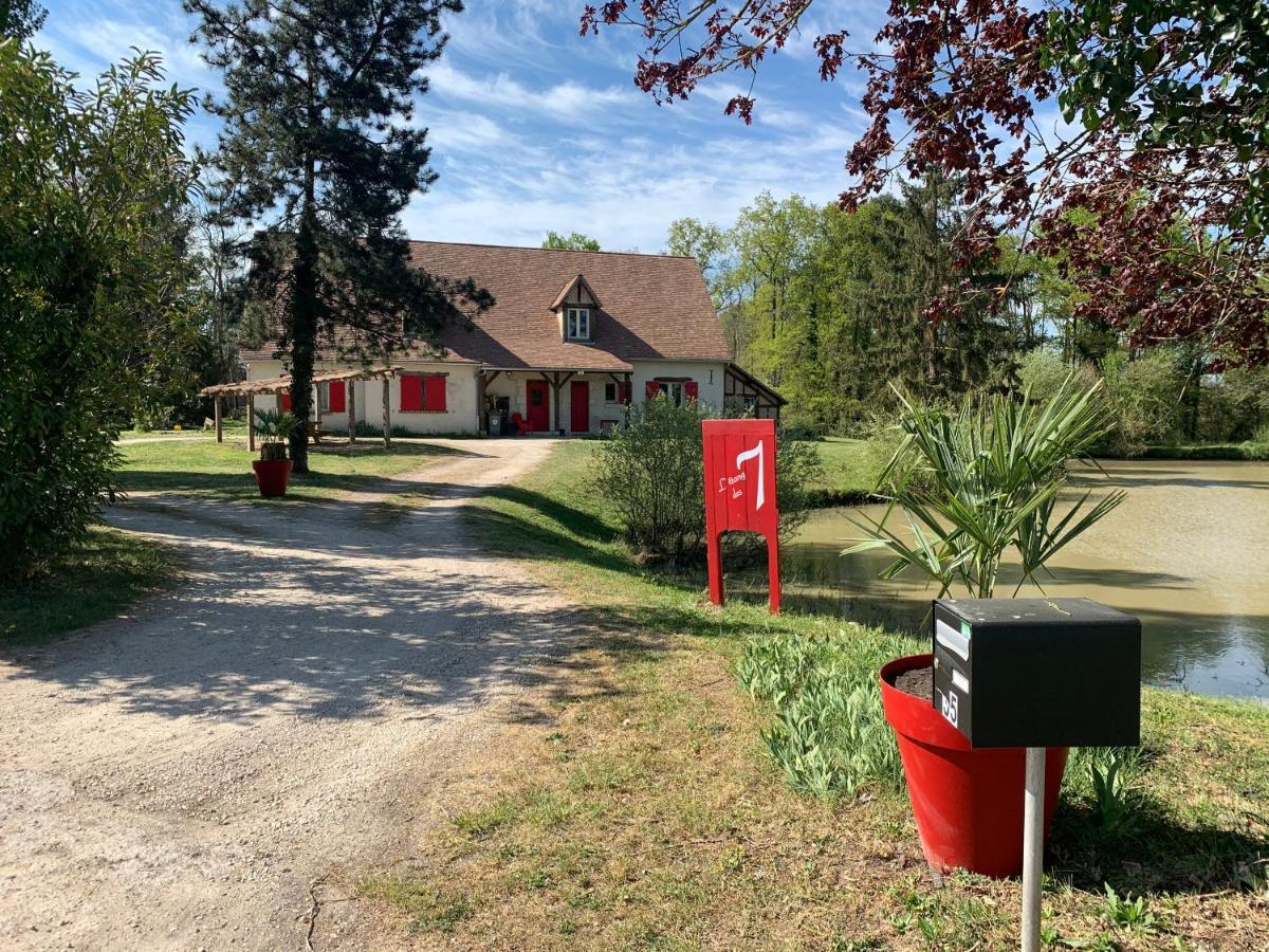 L'Etang Des 7 Le Controis-en-Sologne Exterior foto